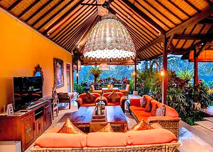Exclusive Presidential 4 Bedroom Private Pool *