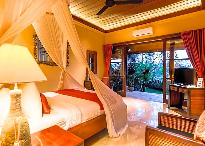 Exclusive Presidential 4 Bedroom Private Pool *