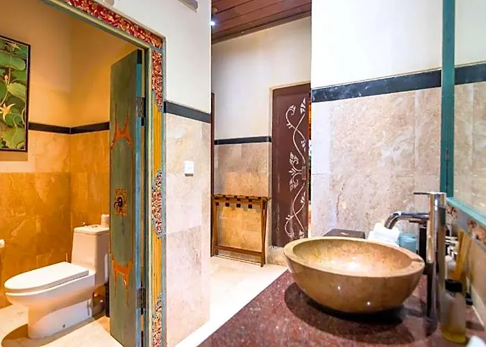 Exclusive Presidential 4 Bedroom Private Pool Villa Kelusa